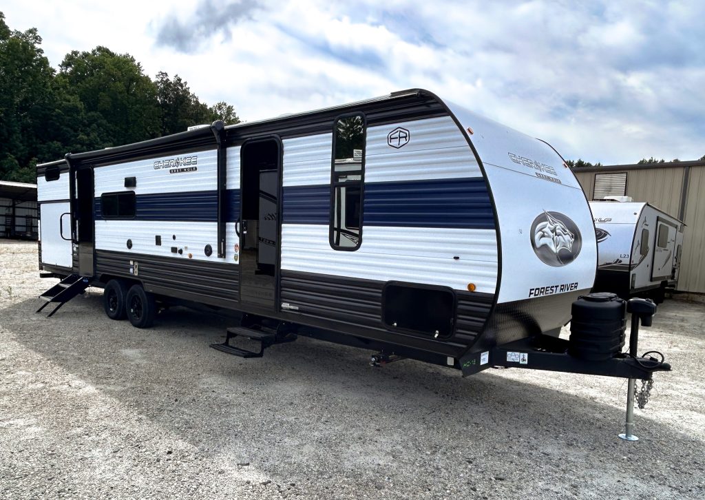 New RV at Lightnin RV